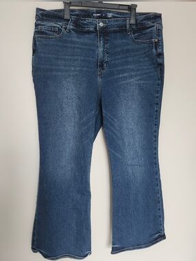 Old Navy Jean Womens Flare Higher High Rise Medium Wash Secret Smooth Pockets 20